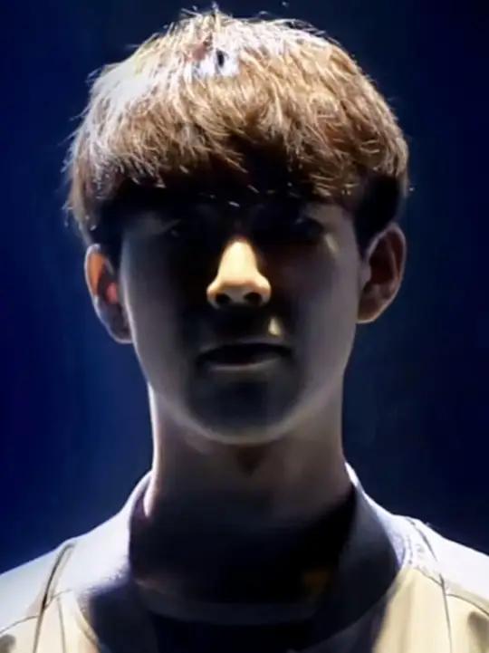 RNG季后赛不敌EDG，状态全面下滑，S12能进吗？